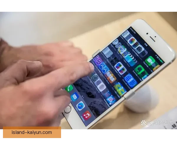 沙勒罗瓦锋线表现稳健，近期进攻数据持续提升引发关注