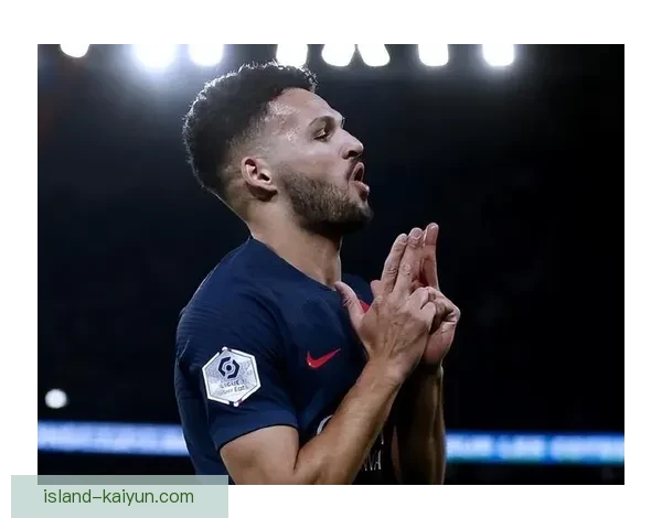 恩里克战术趋势分析：近期体系调整与攻防策略走势清晰